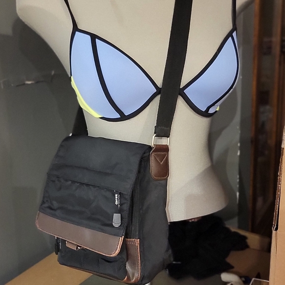 Derek Alexander Nylon Black Cross Body Bag - Picture 8 of 13